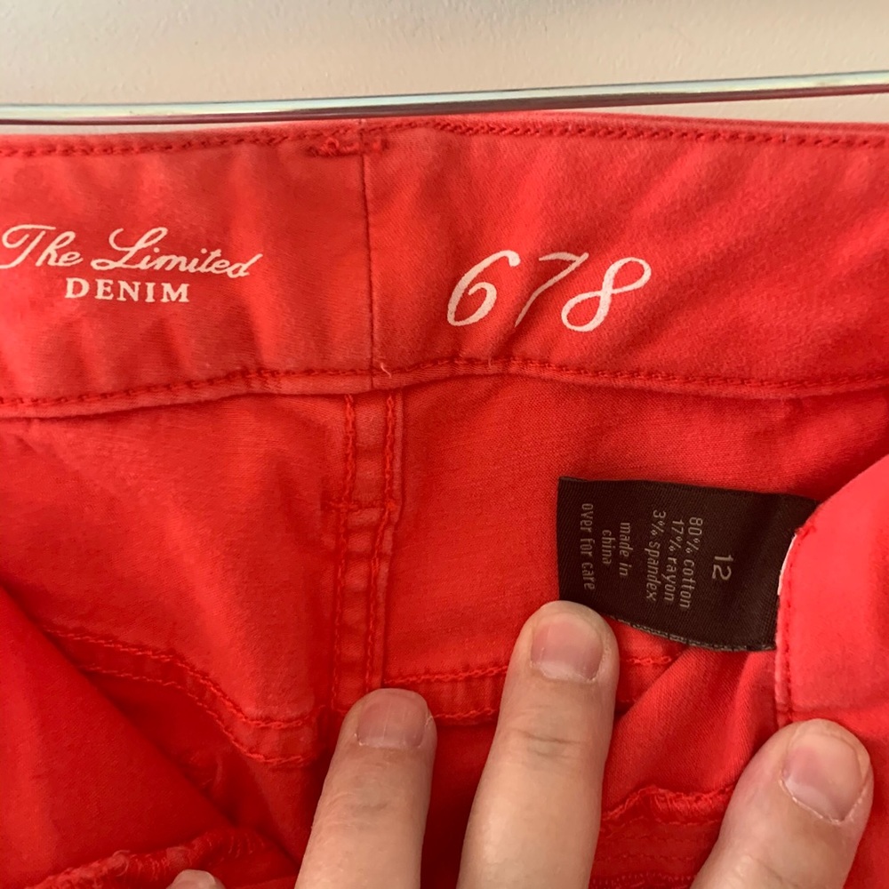 The Limited Jeans - Picture 2 of 3